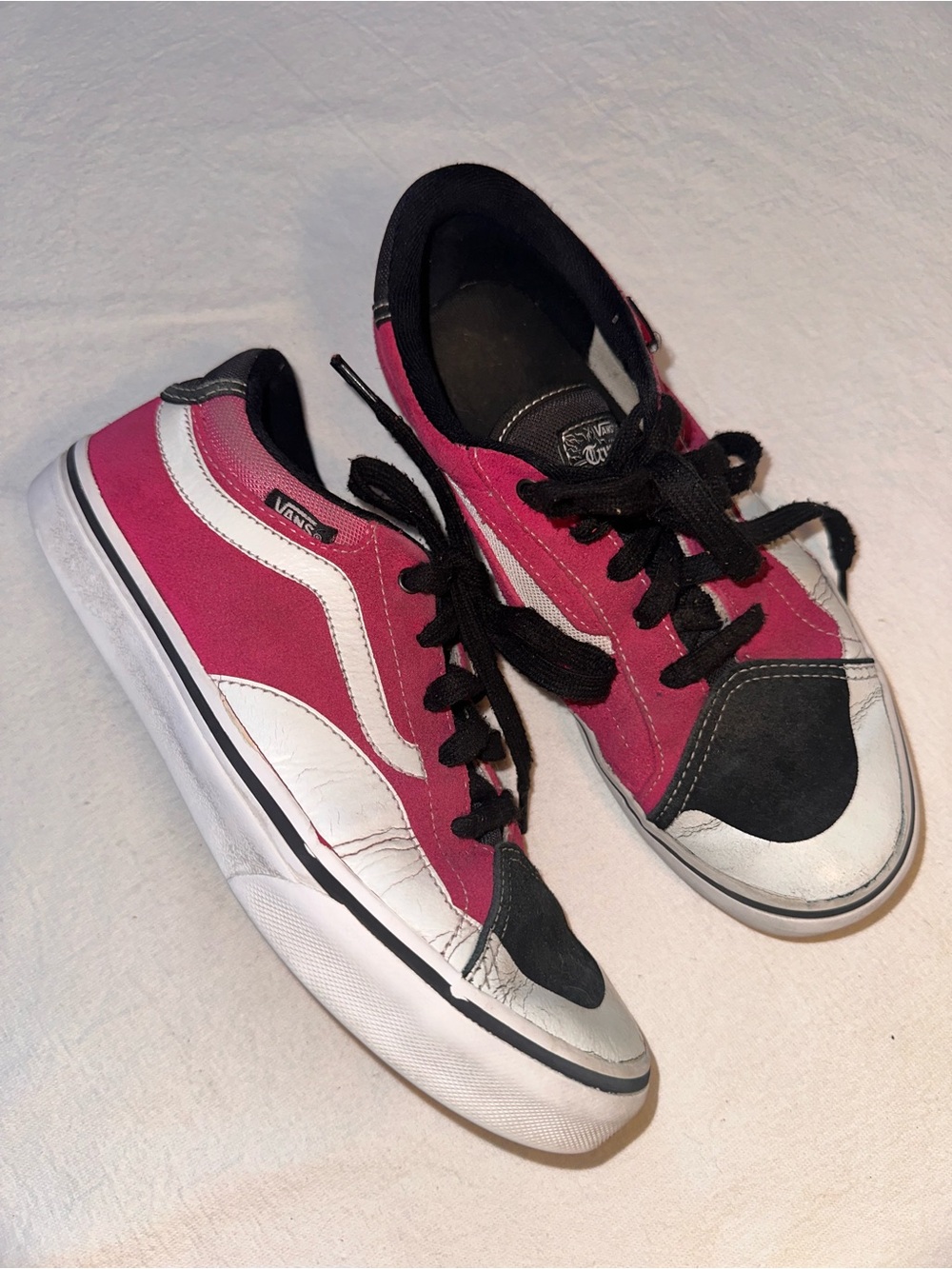 Vans Tony Trujillo Youth 6 Pink Suede Low-Top Skate Sneakers